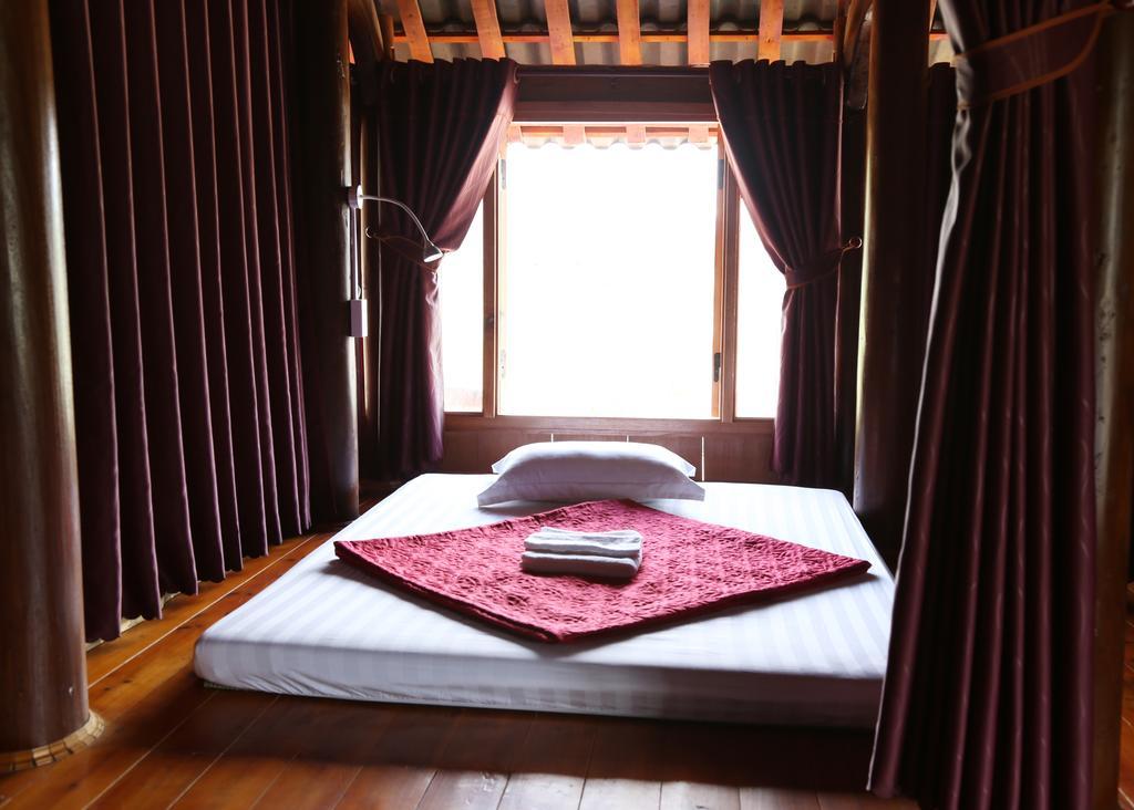 Bac Ha Lake View Екстериор снимка